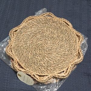 Threshold Natural Woven Charger - Tan 4pk